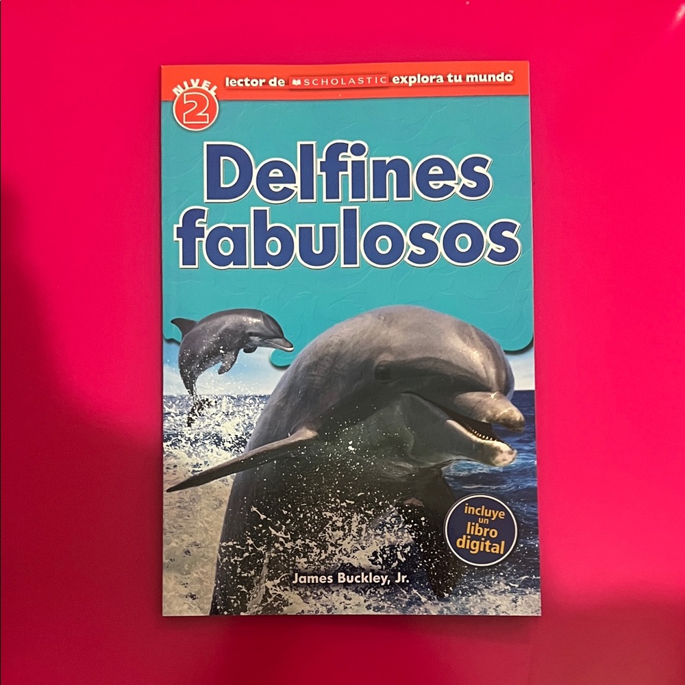 Scholastic Delfines Fabulosos Blue Cover Book New
